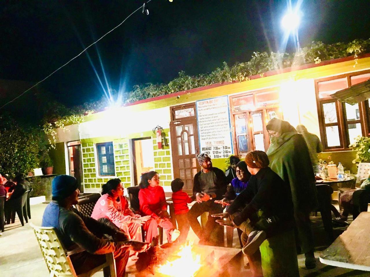 Maa Anand Mayee Guest House Panuānaula المظهر الخارجي الصورة